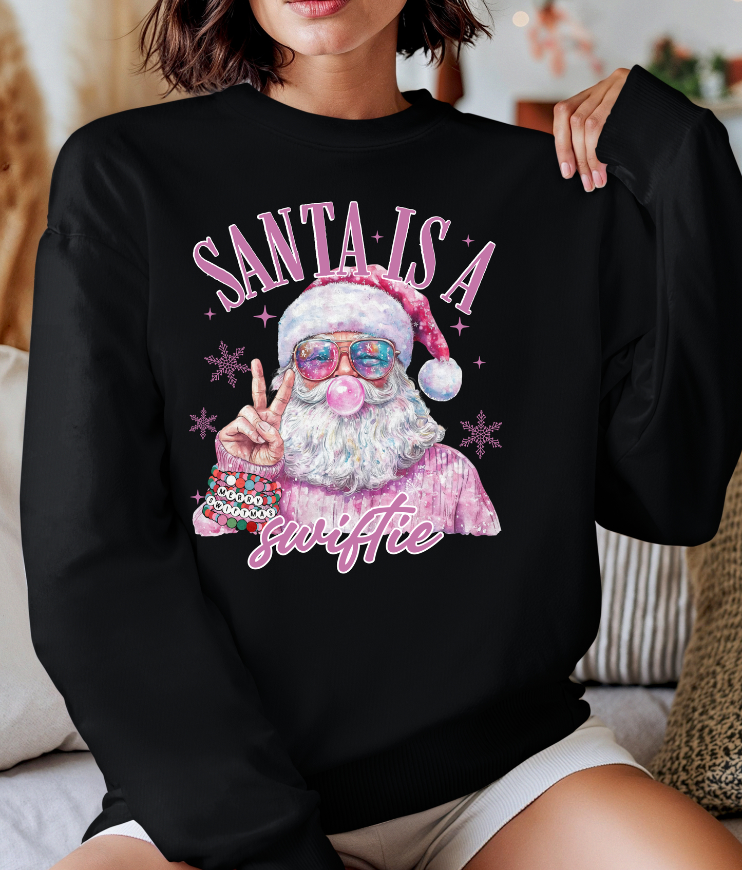 Santa is a Swiftie